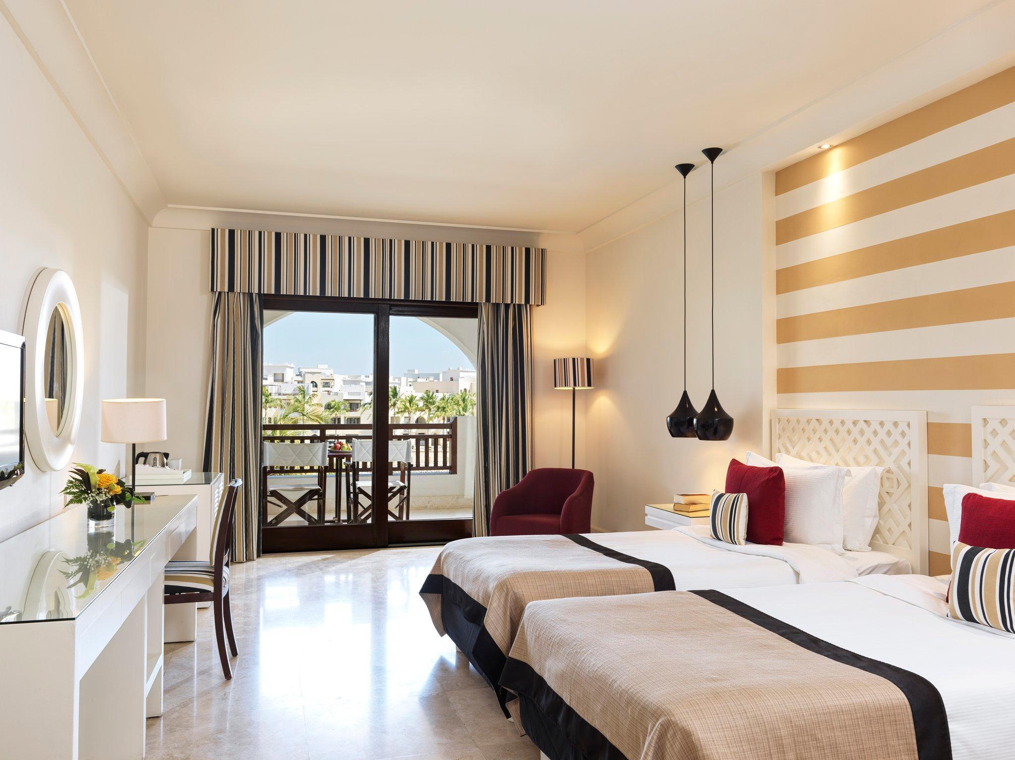 Juweira Boutique Hotel Salalah Exterior foto